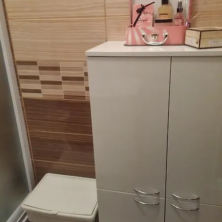 Apartman Lotus *