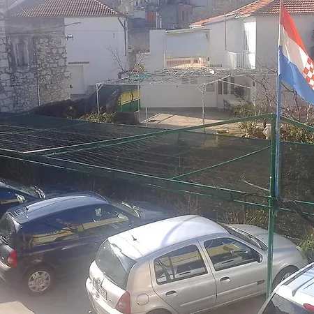 Lotus Tribunj (Sibenik-Knin)